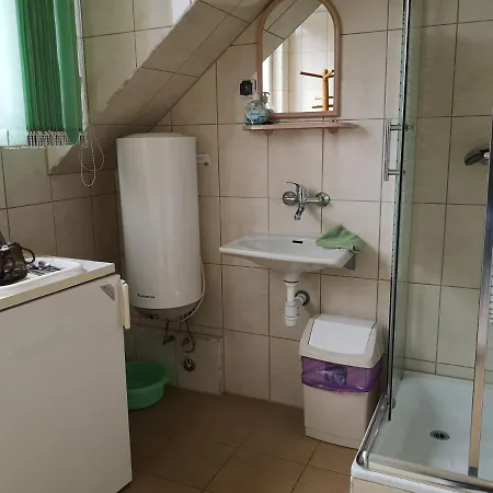 招待所 Wypoczynek Roda 3*