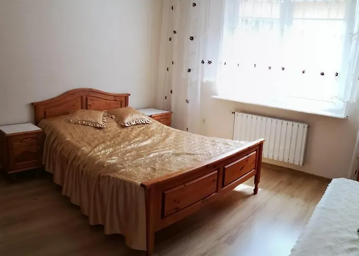 Wypoczynek Roda 게스트하우스 포비에로보